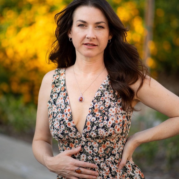 Hey! Read about your designer. ๐ - Picture 7 of 8